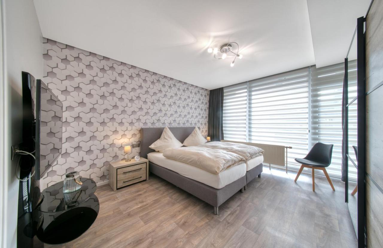 Apartment Haus Tiefenbach Бюллинген Экстерьер фото