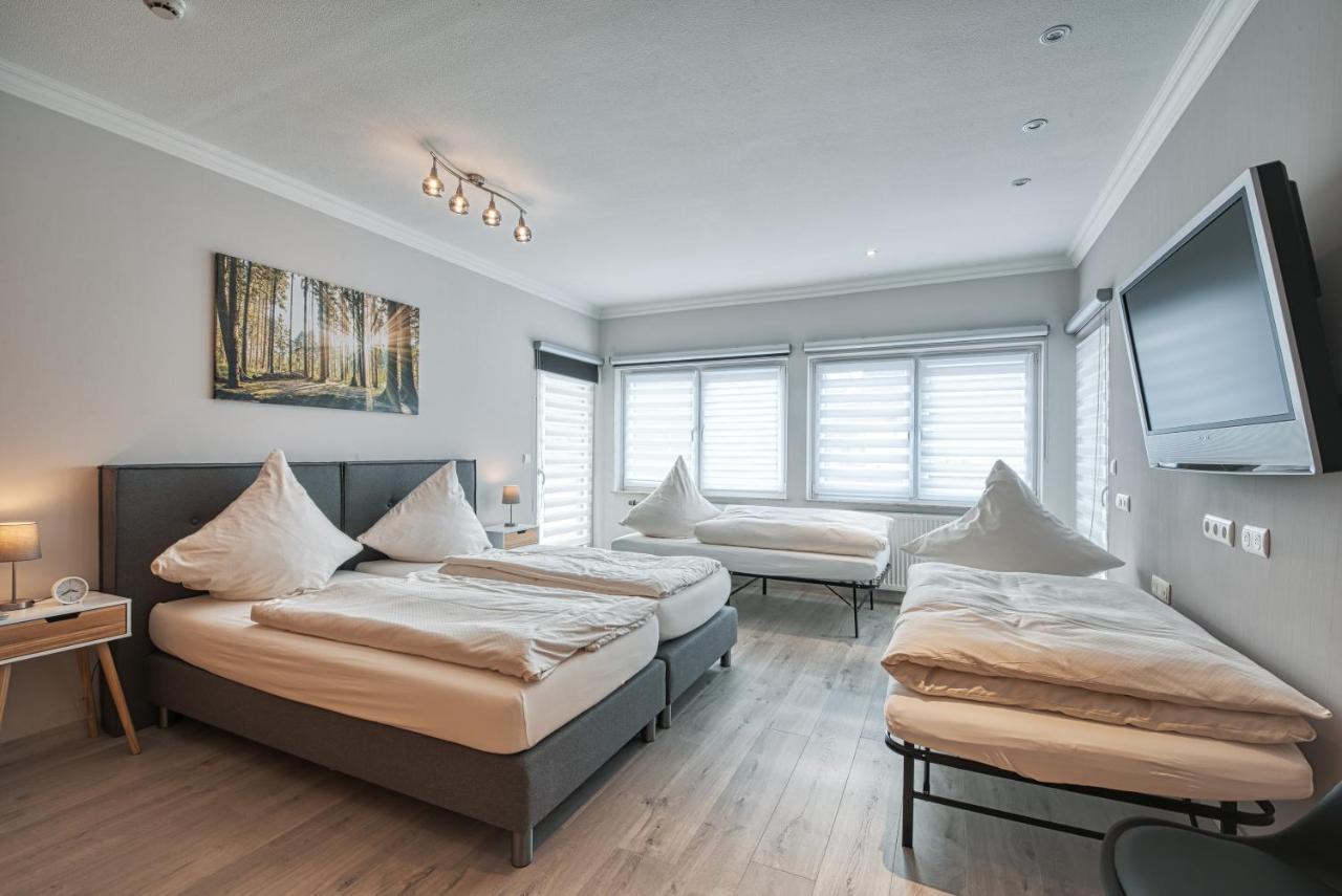 Apartment Haus Tiefenbach Бюллинген Экстерьер фото